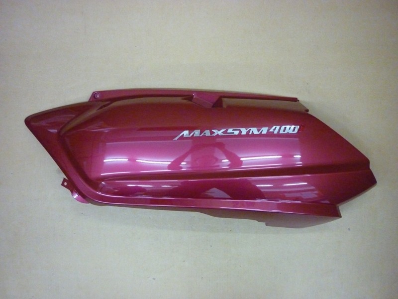 Облицовка задняя левая красный_R-193SL