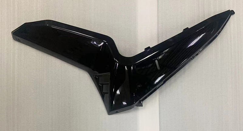 Облицовка боковая средняя левая B [BK-001C]