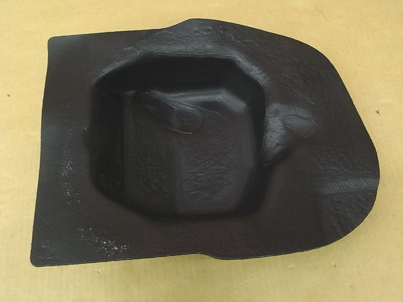 Коврик багажника