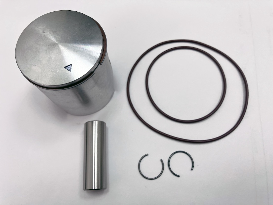 Поршень к-т с прокладками GR.I  85CC00050000204