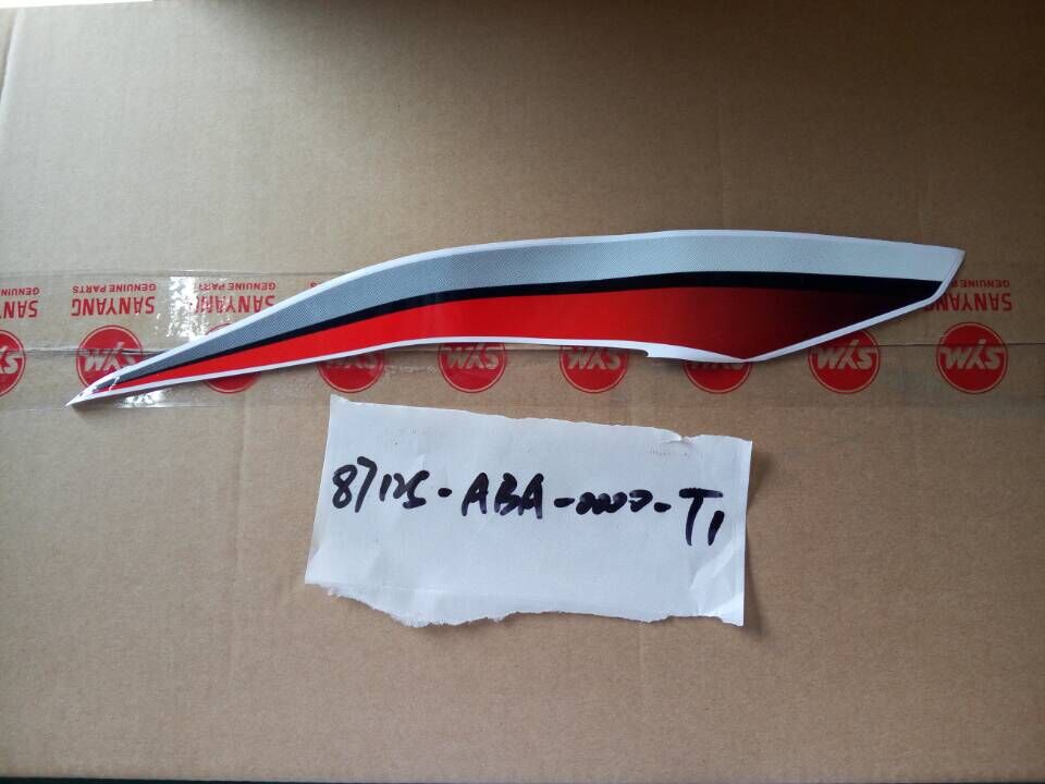 Наклейки на передний левый пластик тип 1