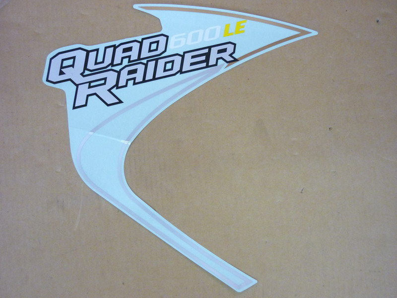 Наклейка на пластик боковой правый