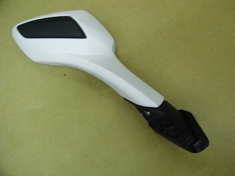 Зеркало заднего вида правое