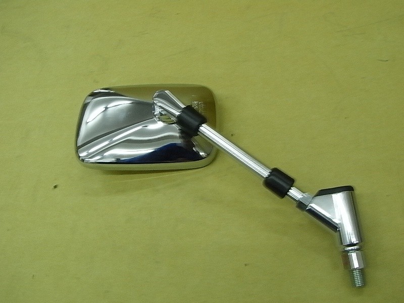 Зеркало заднего обзора правое