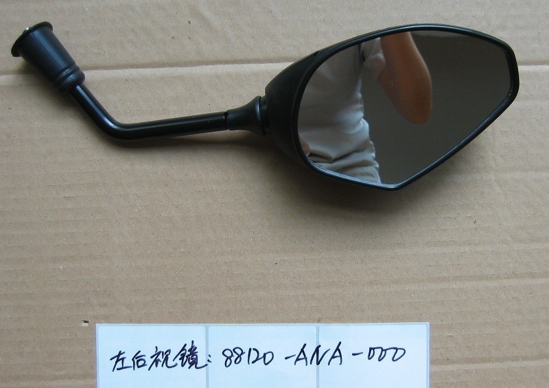 Зеркало заднего обзора левое