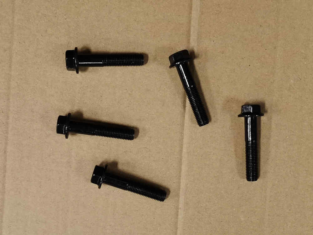 Винт с фланцем M10x50