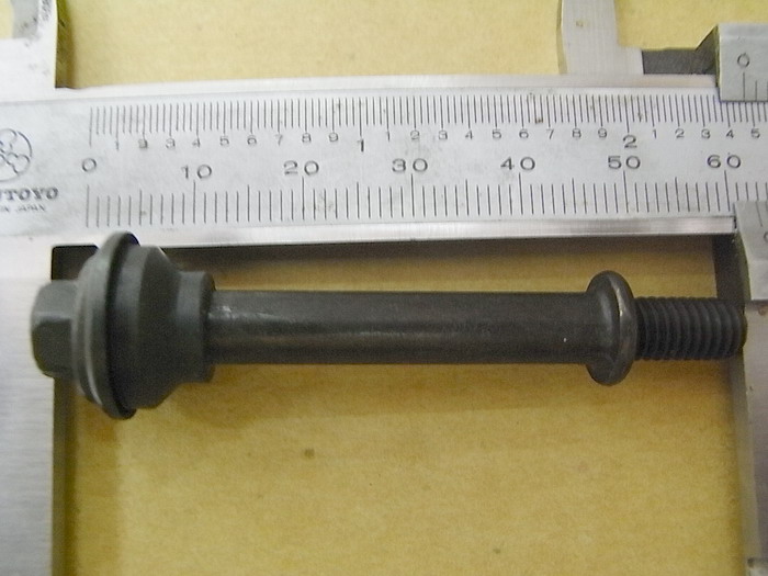 Болт спец 6х57