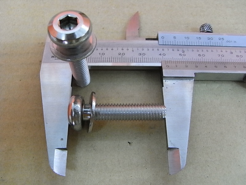 Винт регулировочный 8mm