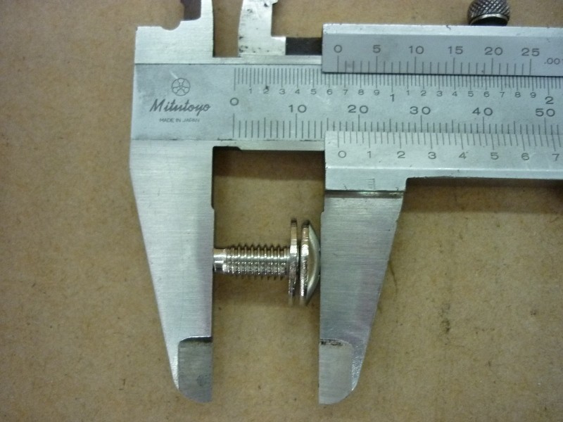 Винт с шайбой М6х14