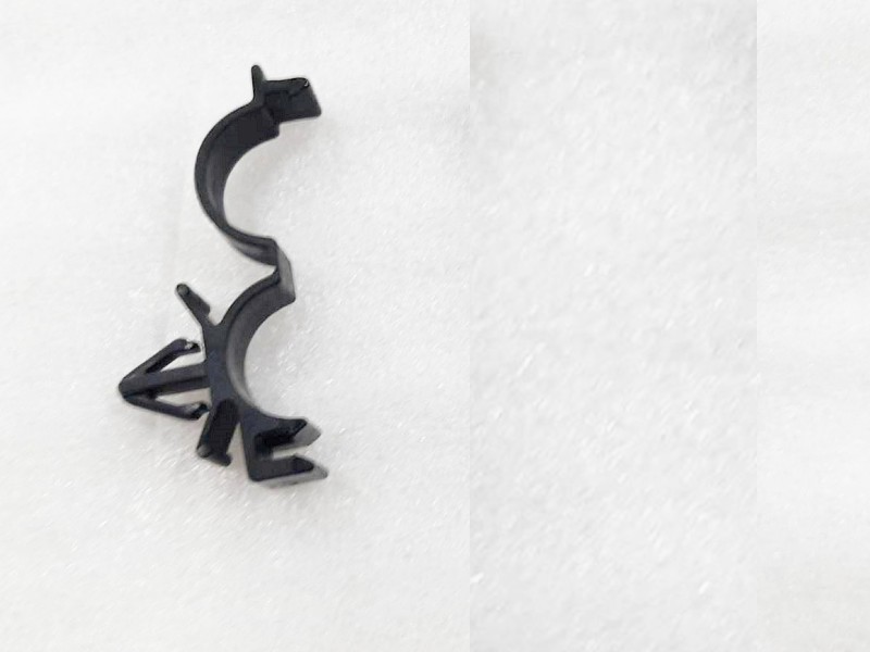 Крепление кабеля