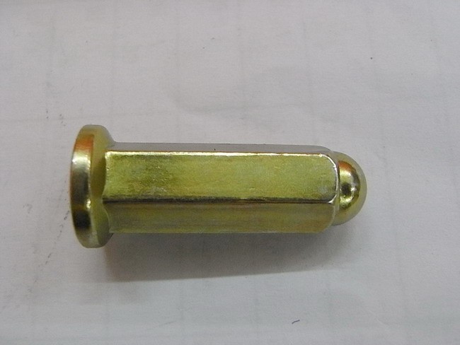 Гайка специальная