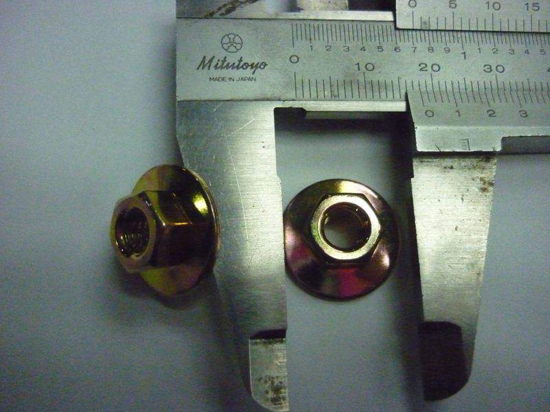 Гайка с шайбой 6мм