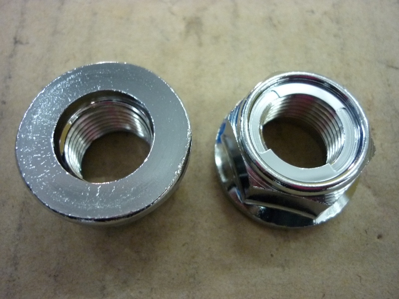 Гайка задней оси 16мм