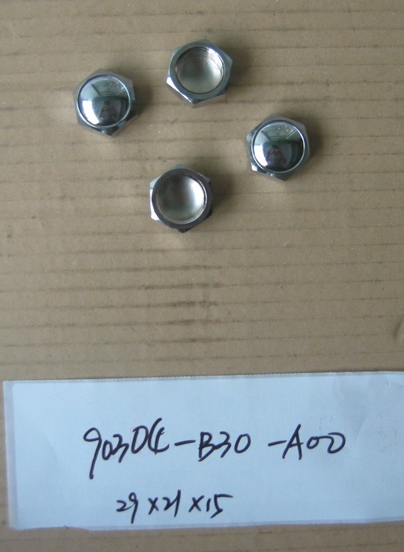 Гайка крепления рулевой колонки