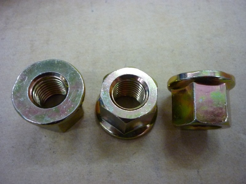 Гайка с фланцем М11