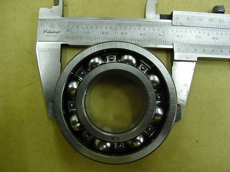 Подшипник шариковый радиальный 6228