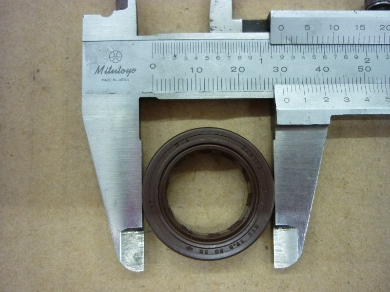 Сальник 19.8x30x5R