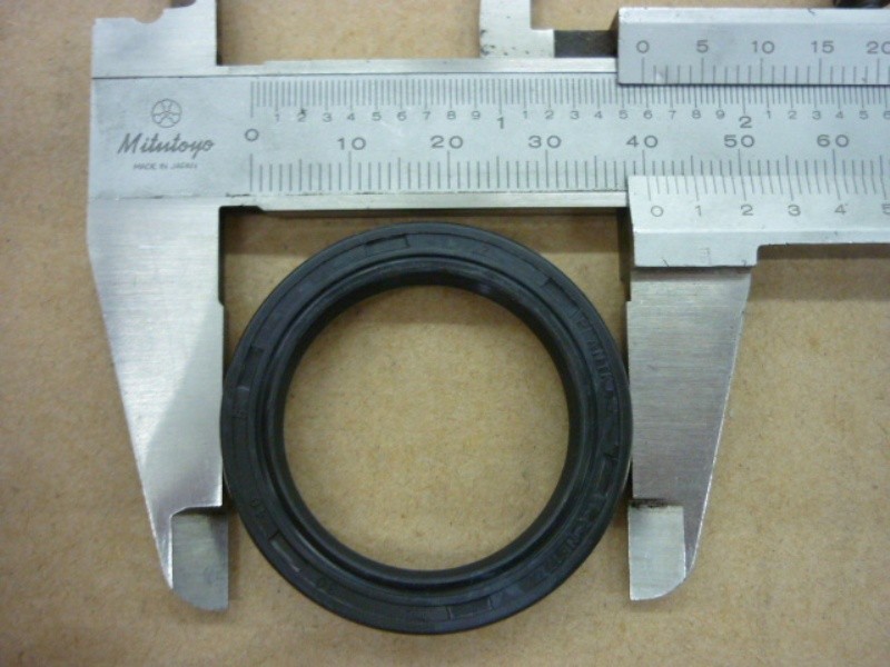 Сальник 30x40x5