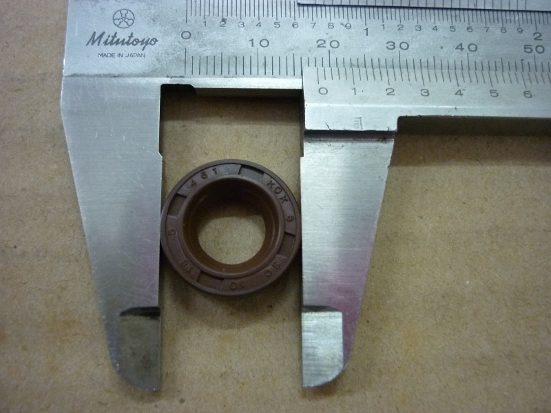 Сальник 10x18x5