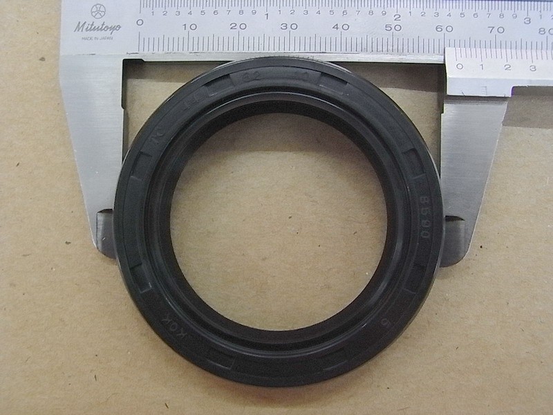 Сальник 44x62x10