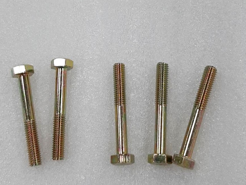 Болт шест 5х35