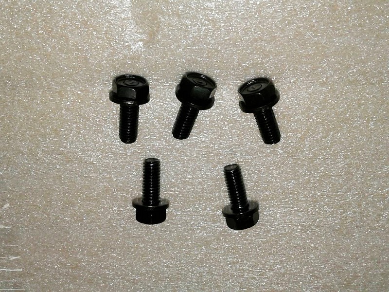 Болт с шайбой 6х16