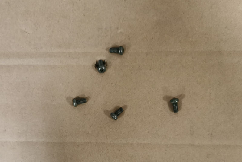 Винт с шайбой 5х8