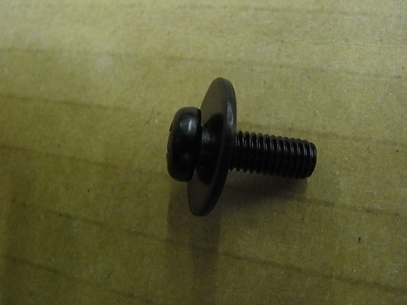 Винт с шайбой 5х14