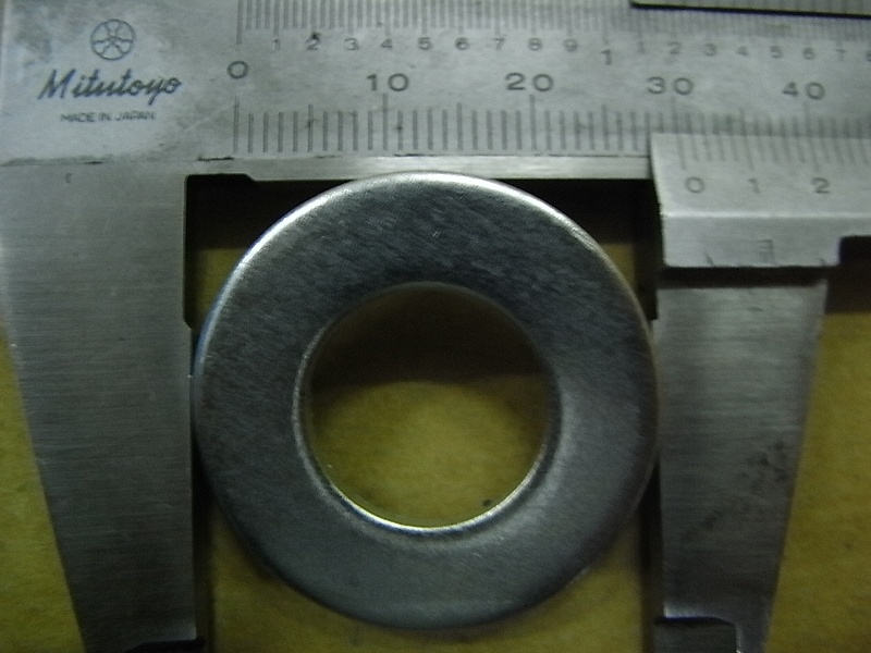 Шайба плоская 14мм 