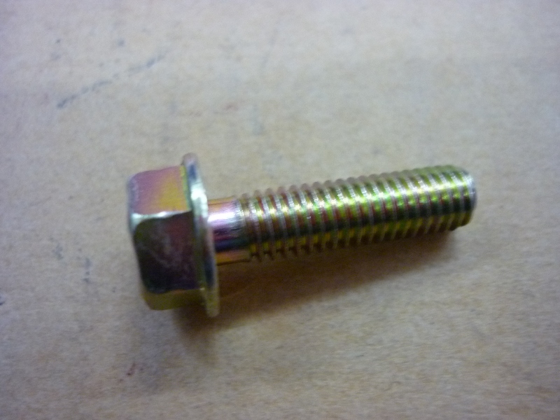 Винт с фланцем M6x22