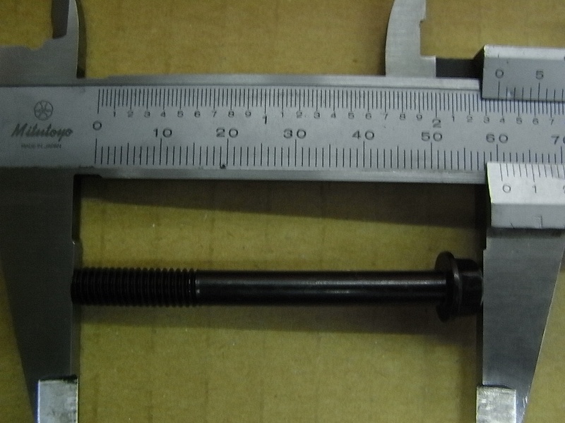 Винт с фланцем M6x55