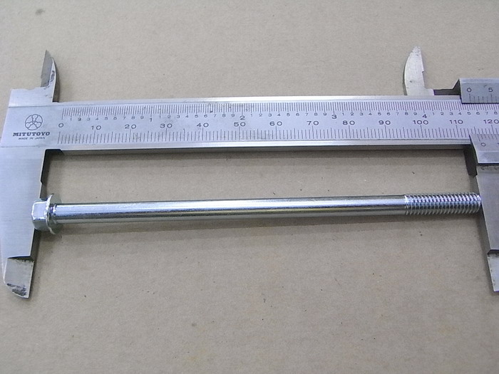 Болт с фланцем 6х110