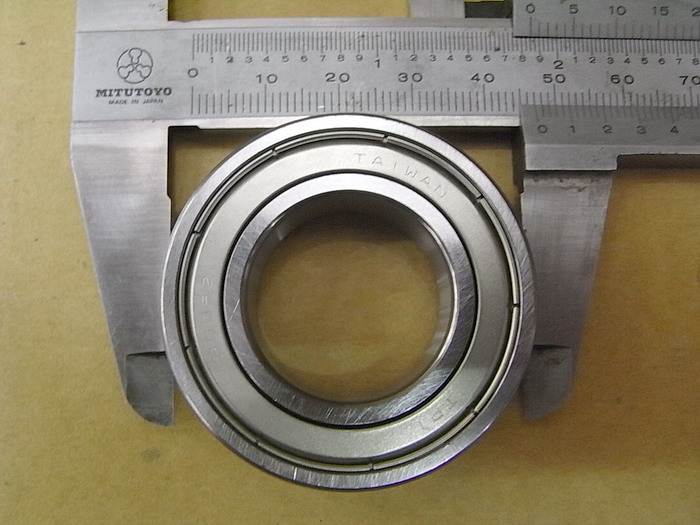 Подшипник шариковый 6005z