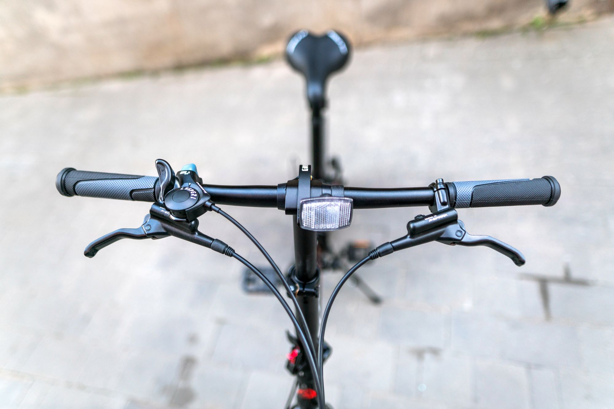 Велосипед Alpinebike F1HD, One size, 20", складной, 7 скоростей, черно-красный