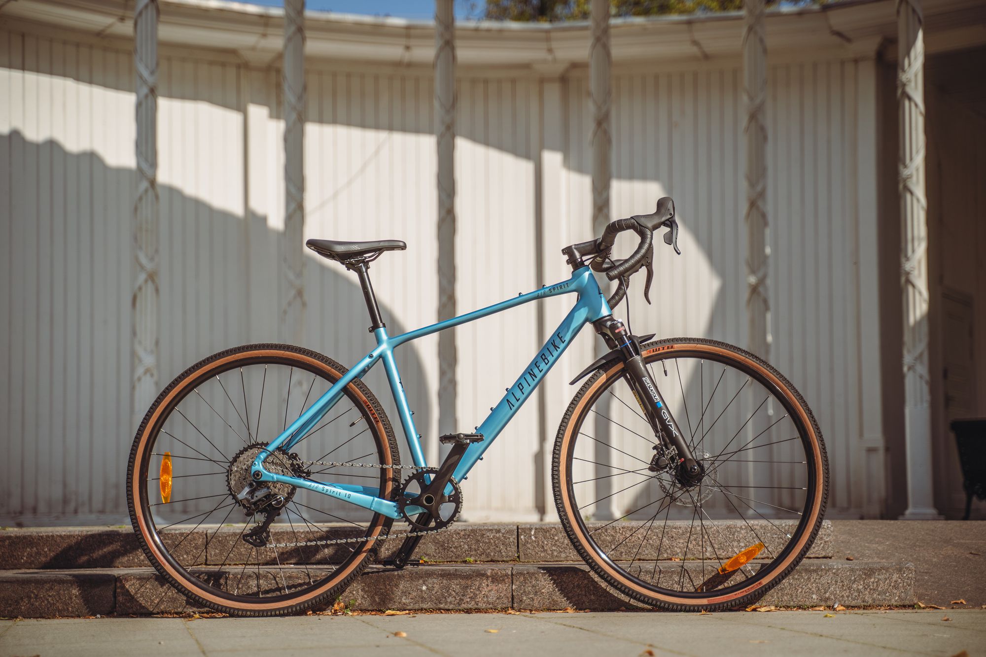 Велосипед гравийный Alpinebike Air Spirit 10 Черный