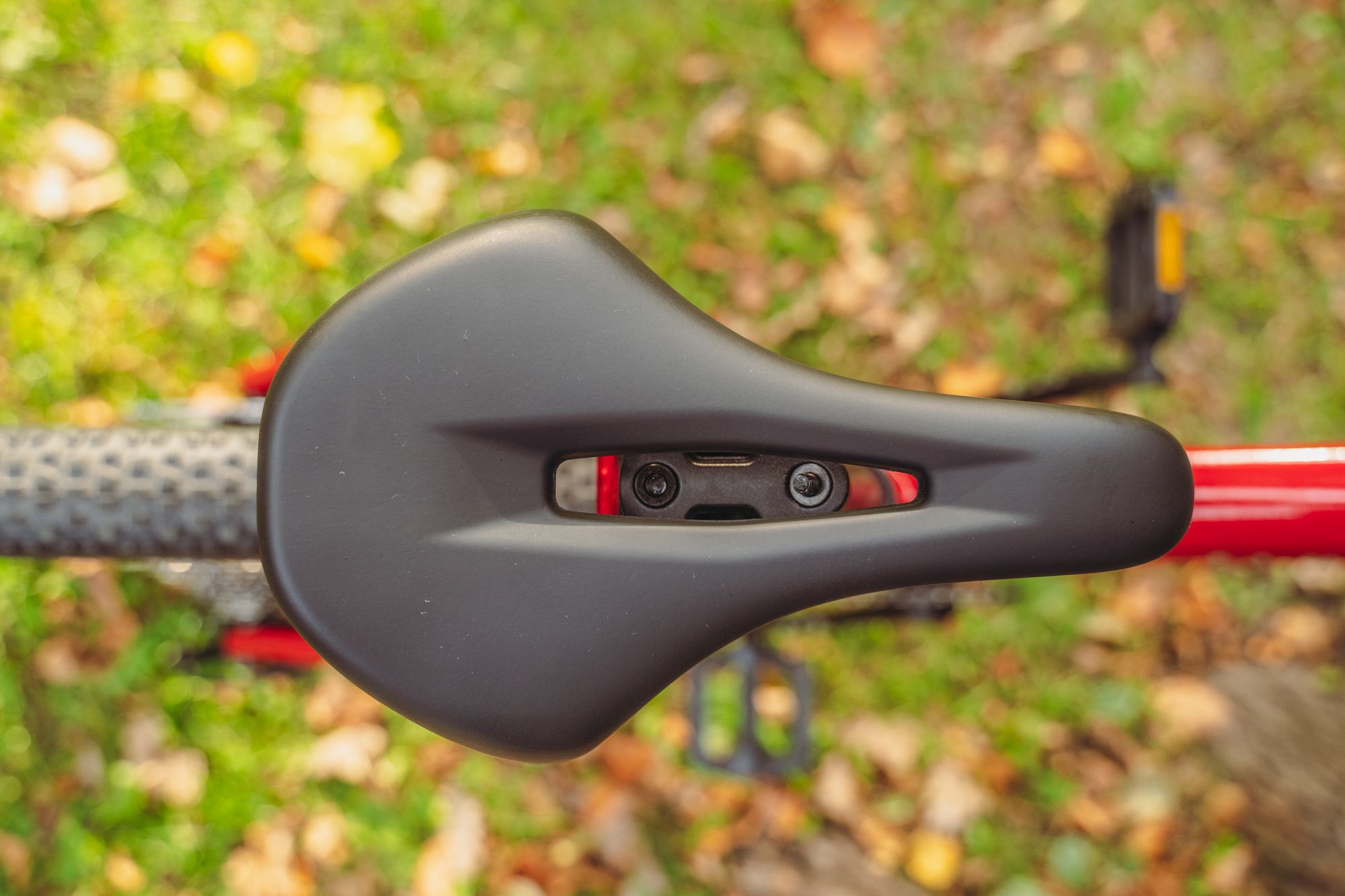 Велосипед горный Alpinebike Apollo Черно-красный