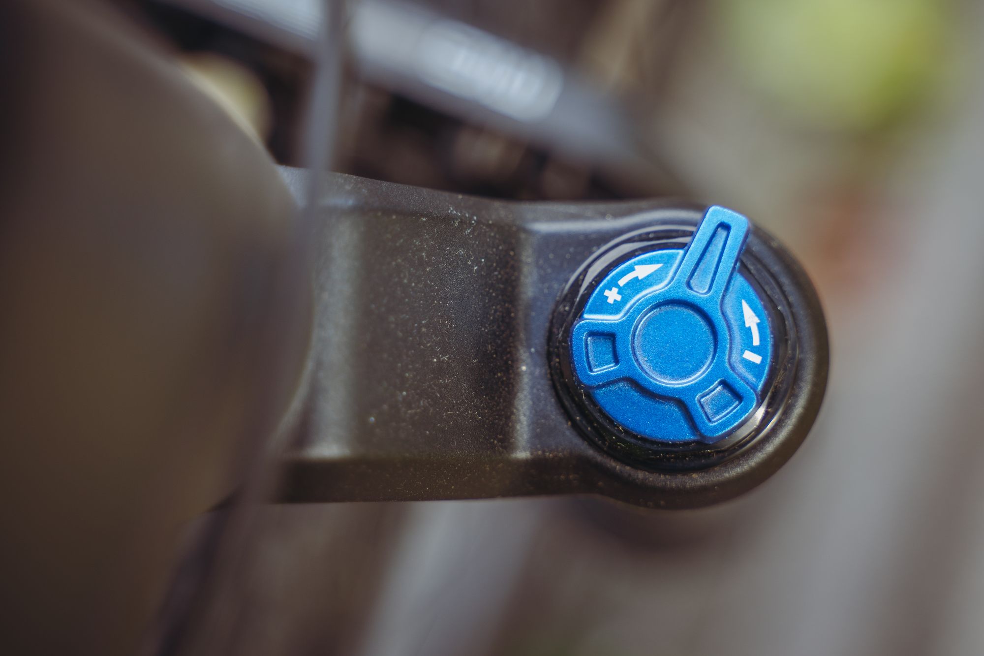 Велосипед горный Alpinebike Prime 9 Серый