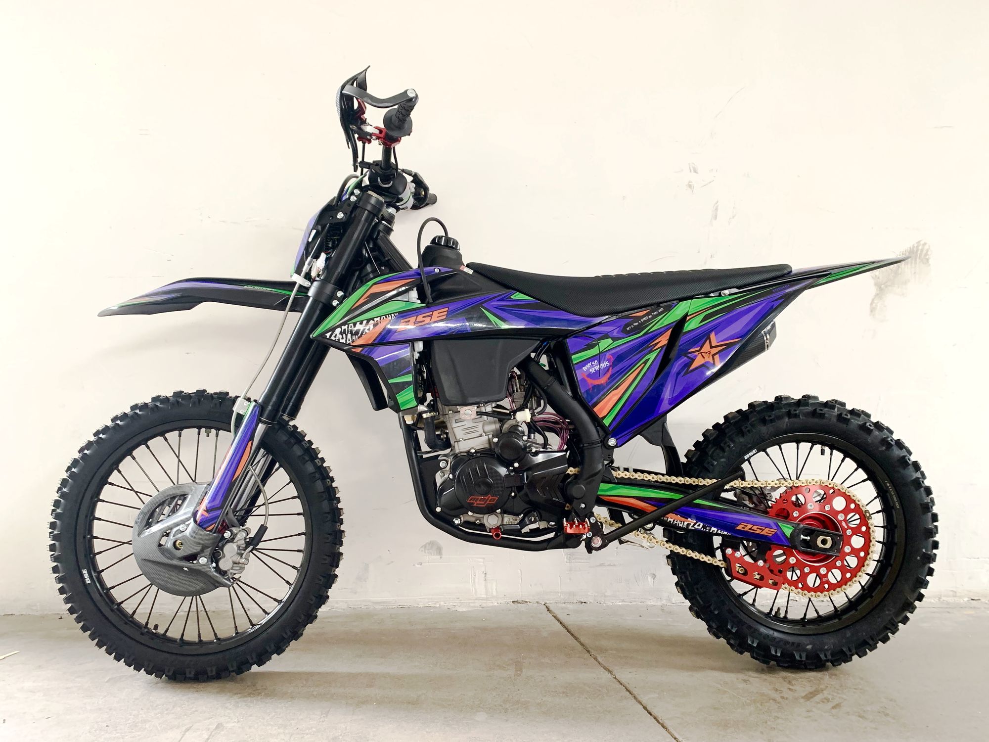 Эндуро / кроссовый мотоцикл BSE T7 Joker (ZS174-5А) Sport