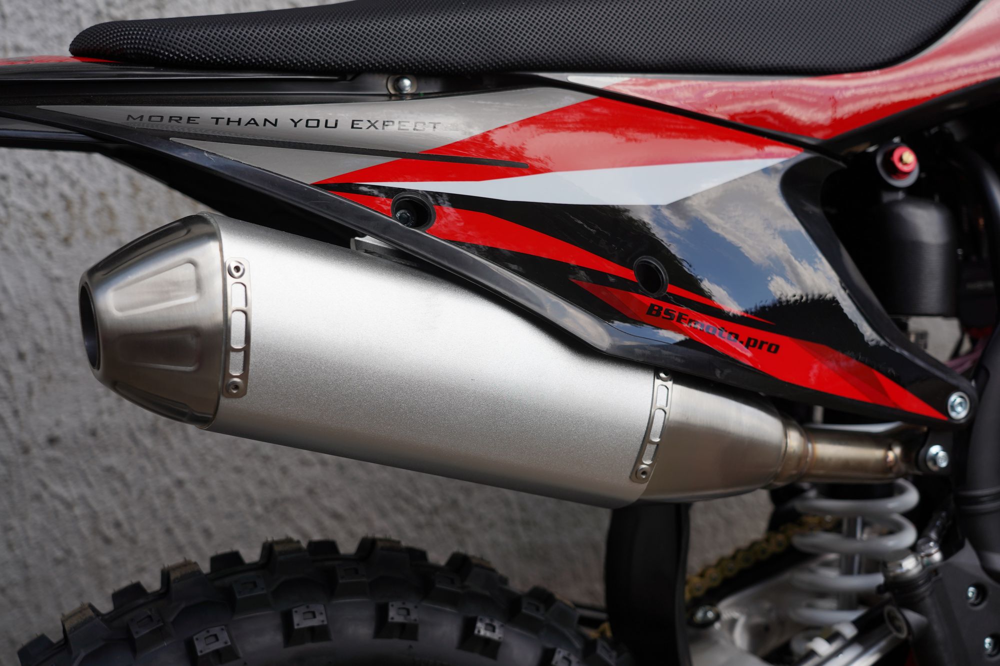 Наклейки BSE T8 Red Storm (Sport)