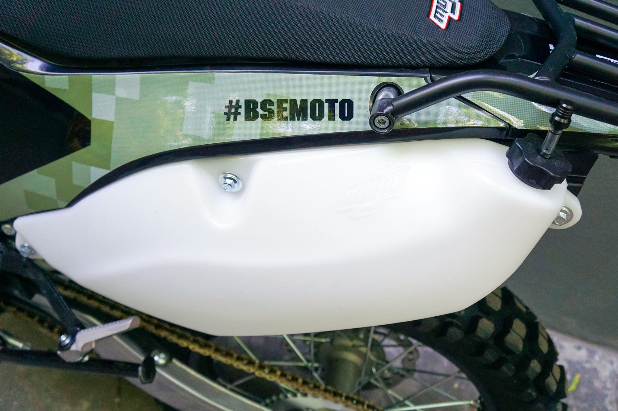 Эндуро / кроссовый мотоцикл BSE Z6 Camo Green (010)