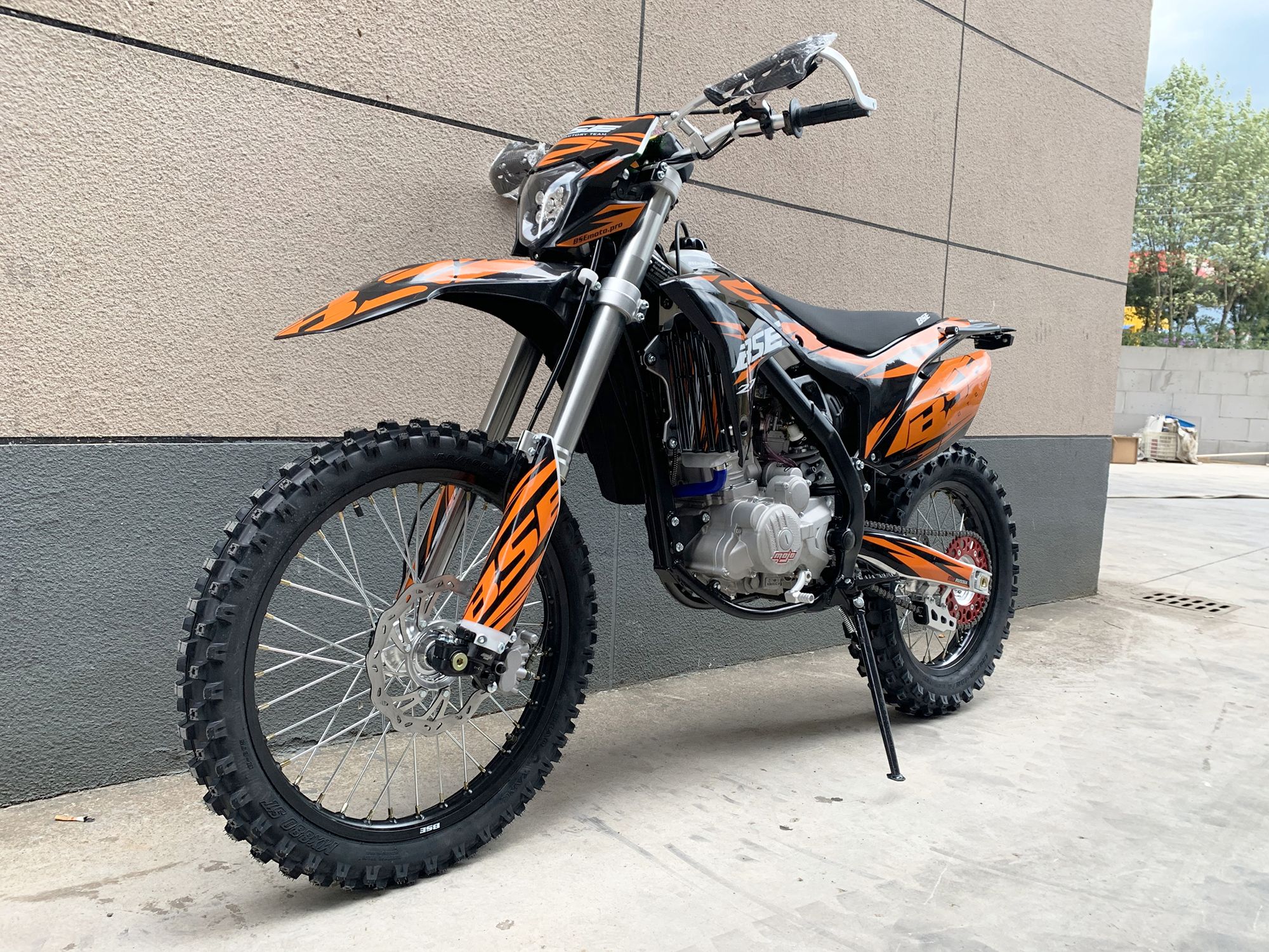 Кроссовый мотоцикл BSE Z7 300e 21/18 Orange Blast 2