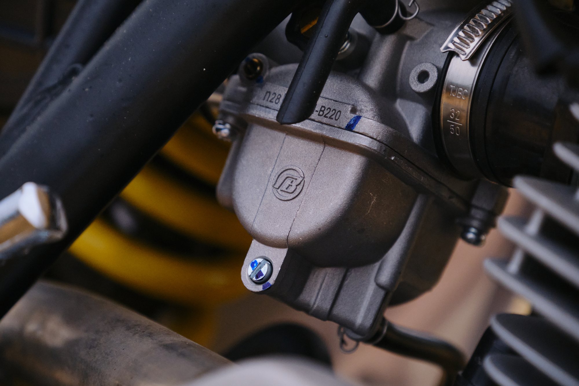 Эндуро / кроссовый мотоцикл BSE Z2 L 19/16 Apex