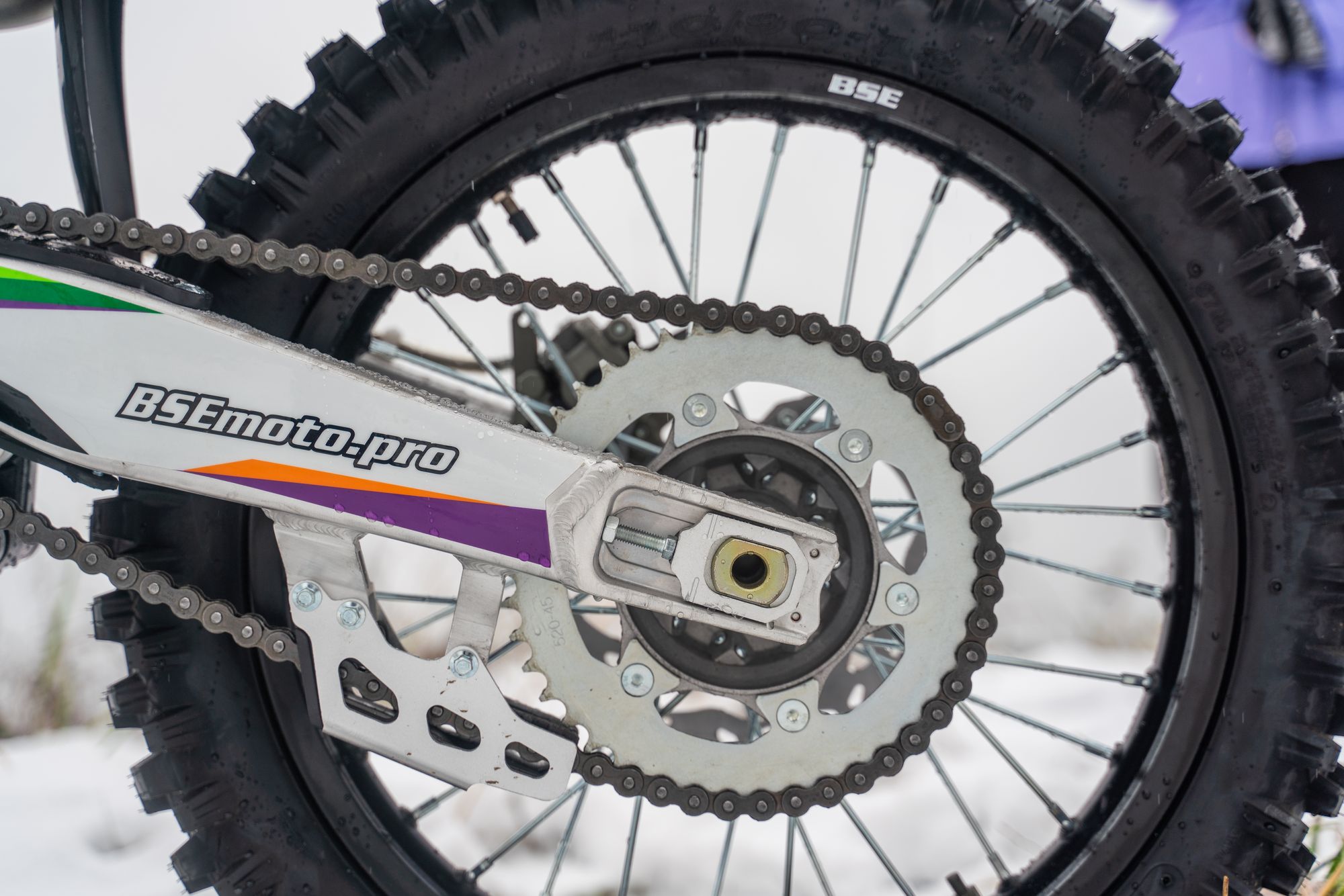 Эндуро / кроссовый мотоцикл BSE Z3 V 21/18 Flash (015)