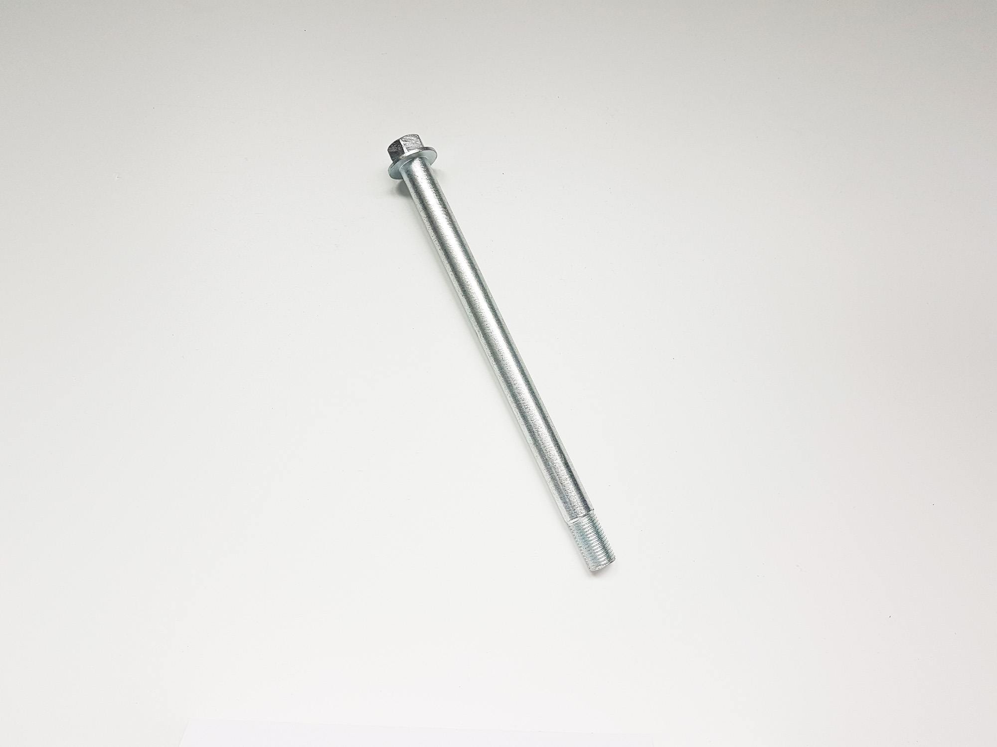 Ось колеса 225 M14*1.5 IPS31300420