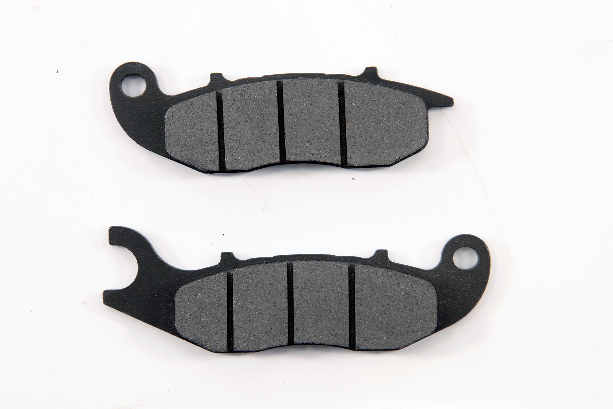 Колодки тормозные передние