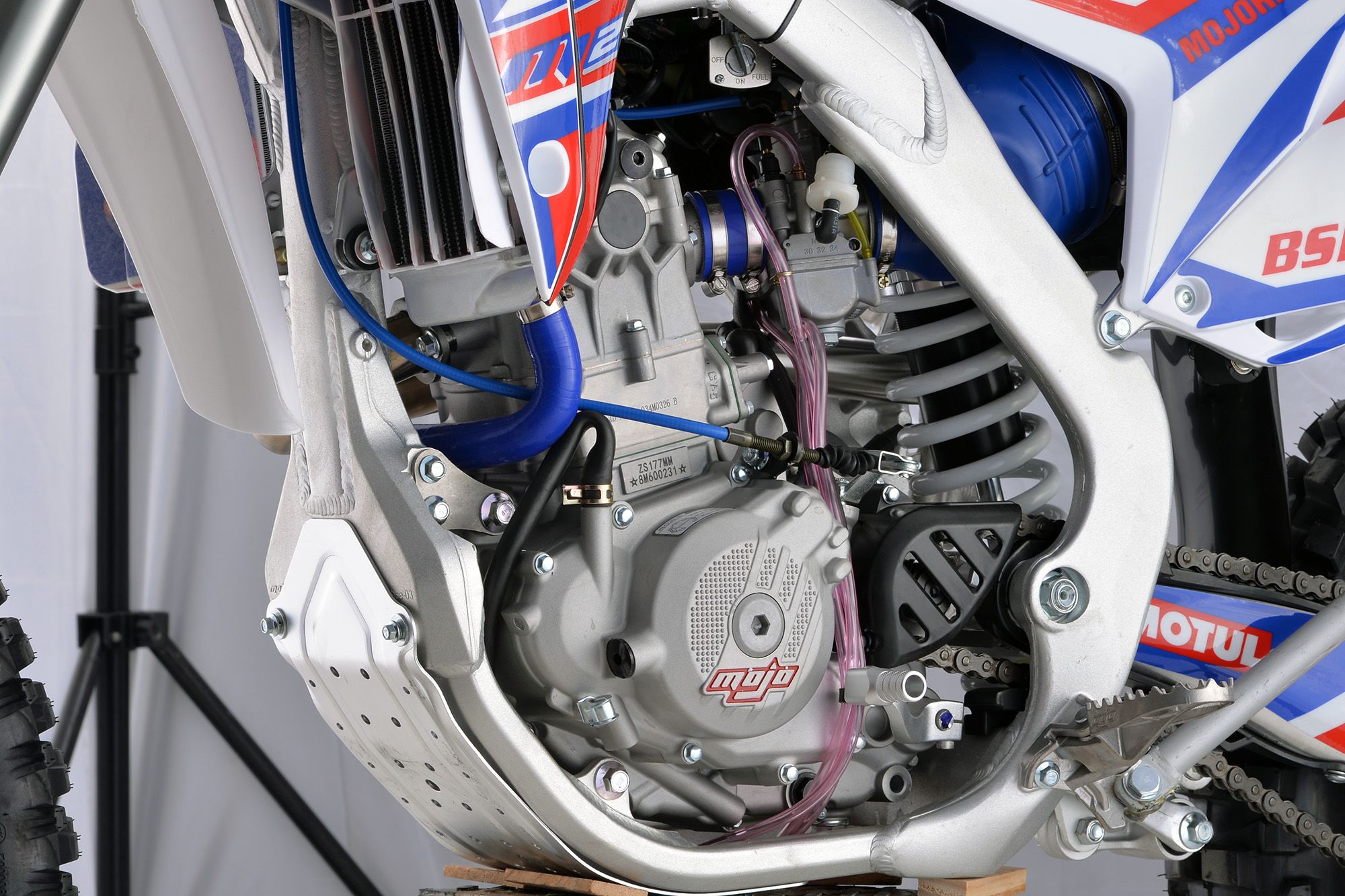 Двигатель в сборе 300cc