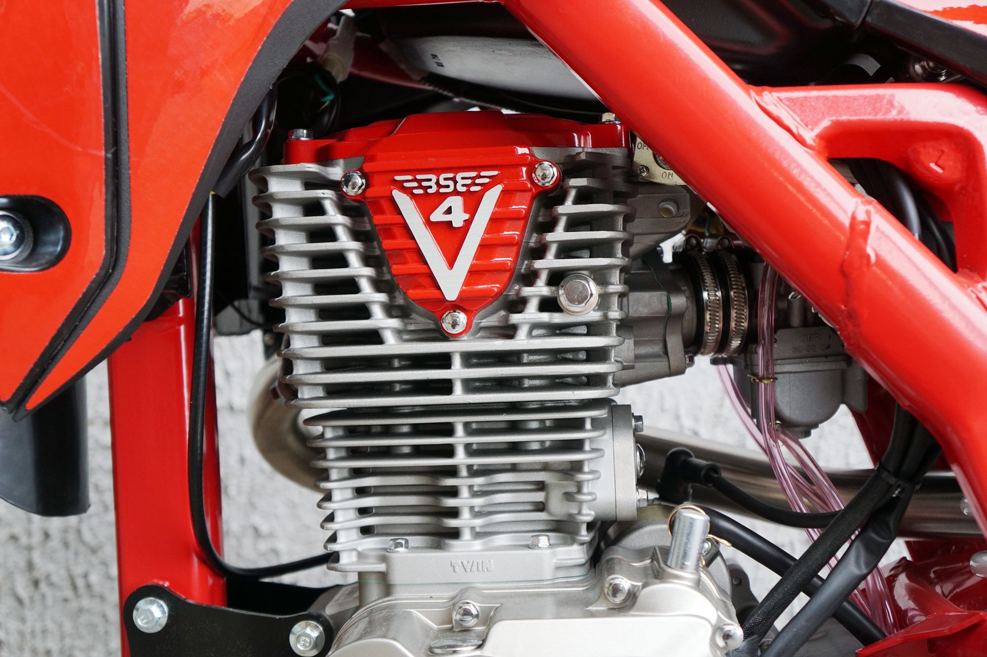 Двигатель в сборе BSE300R4V(TYX300)