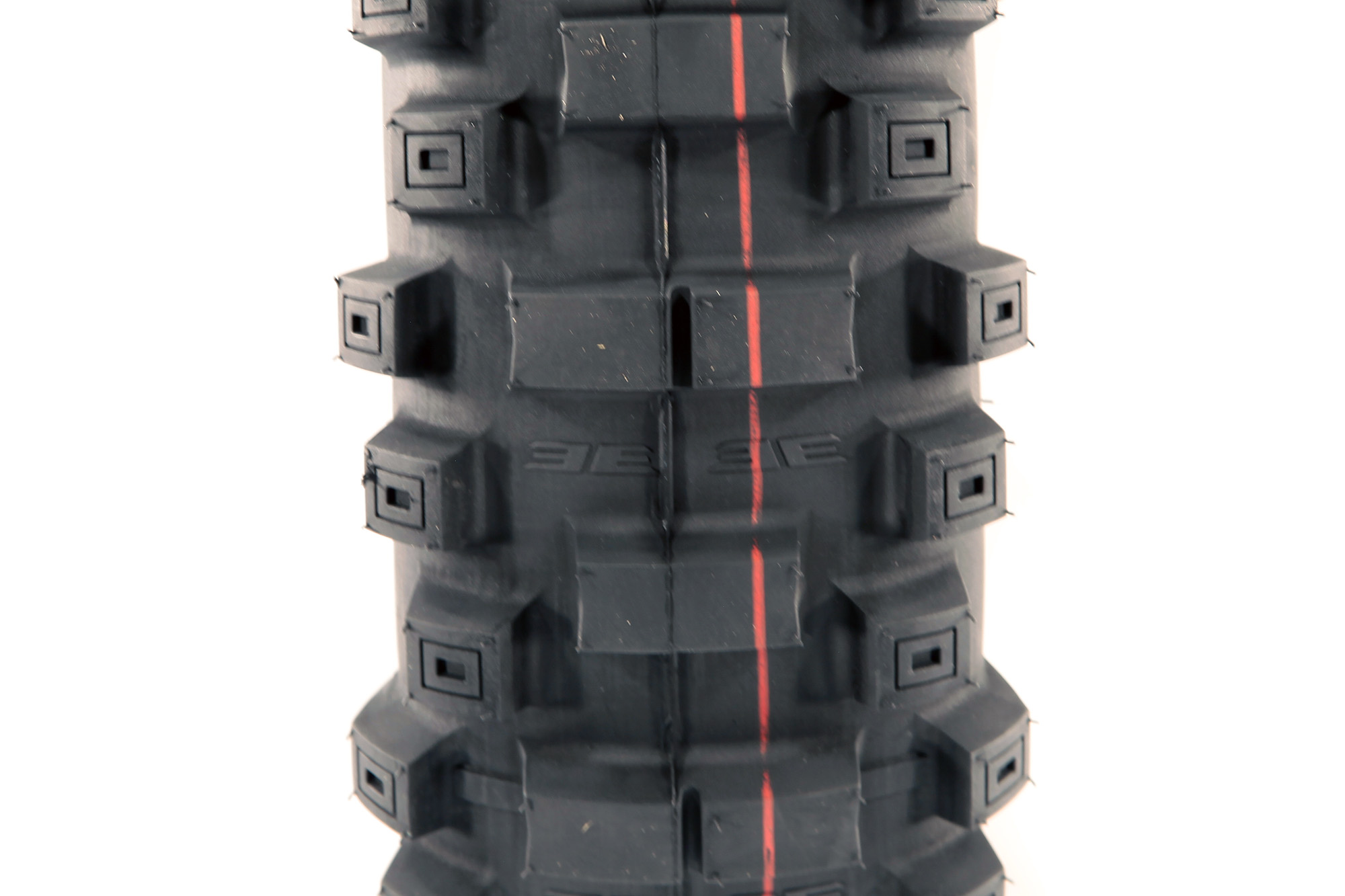 Покрышка ROQVI 140/80-18 MTS-013 normal [1 red line]