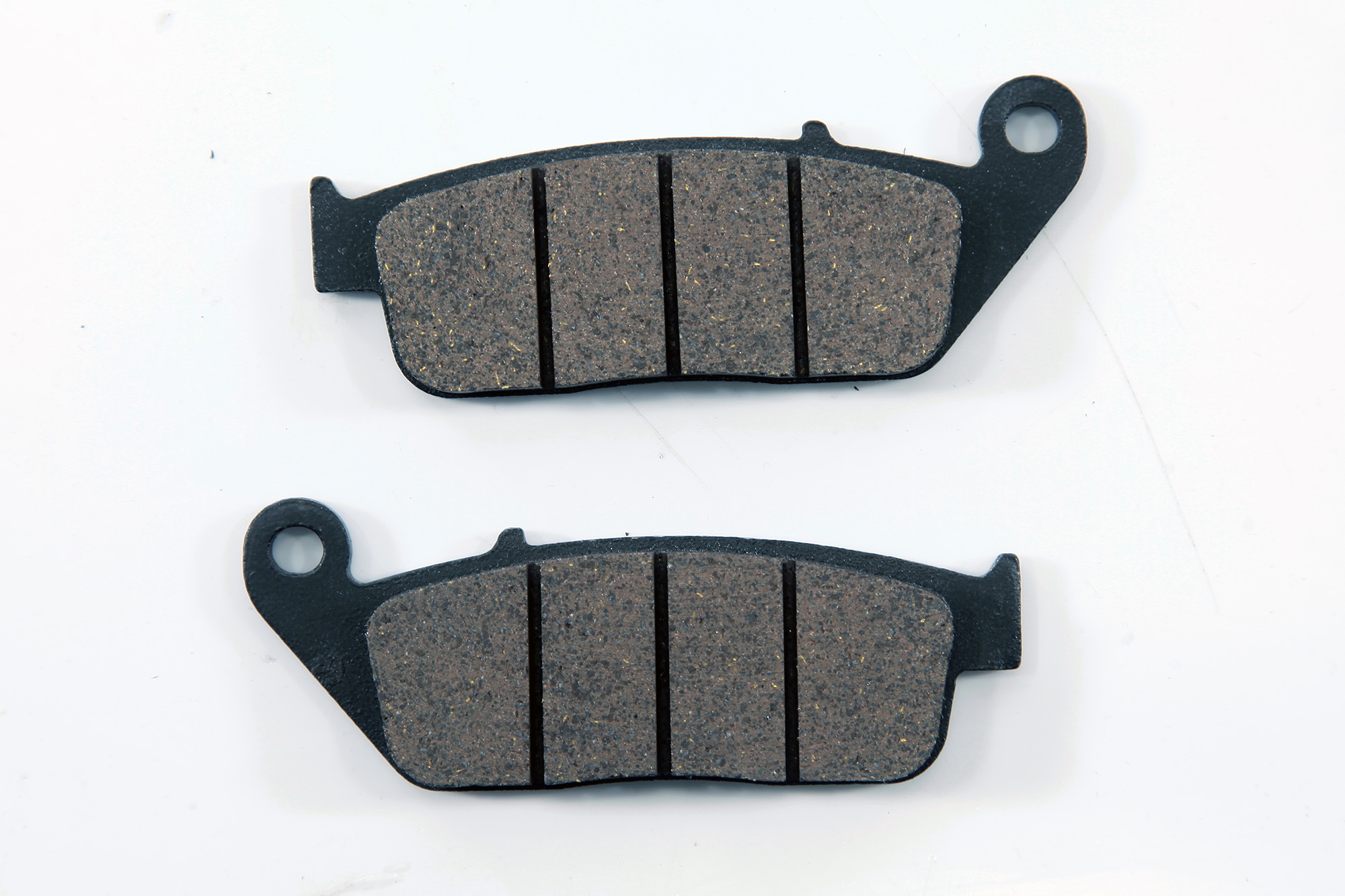 Колодки тормозные передние