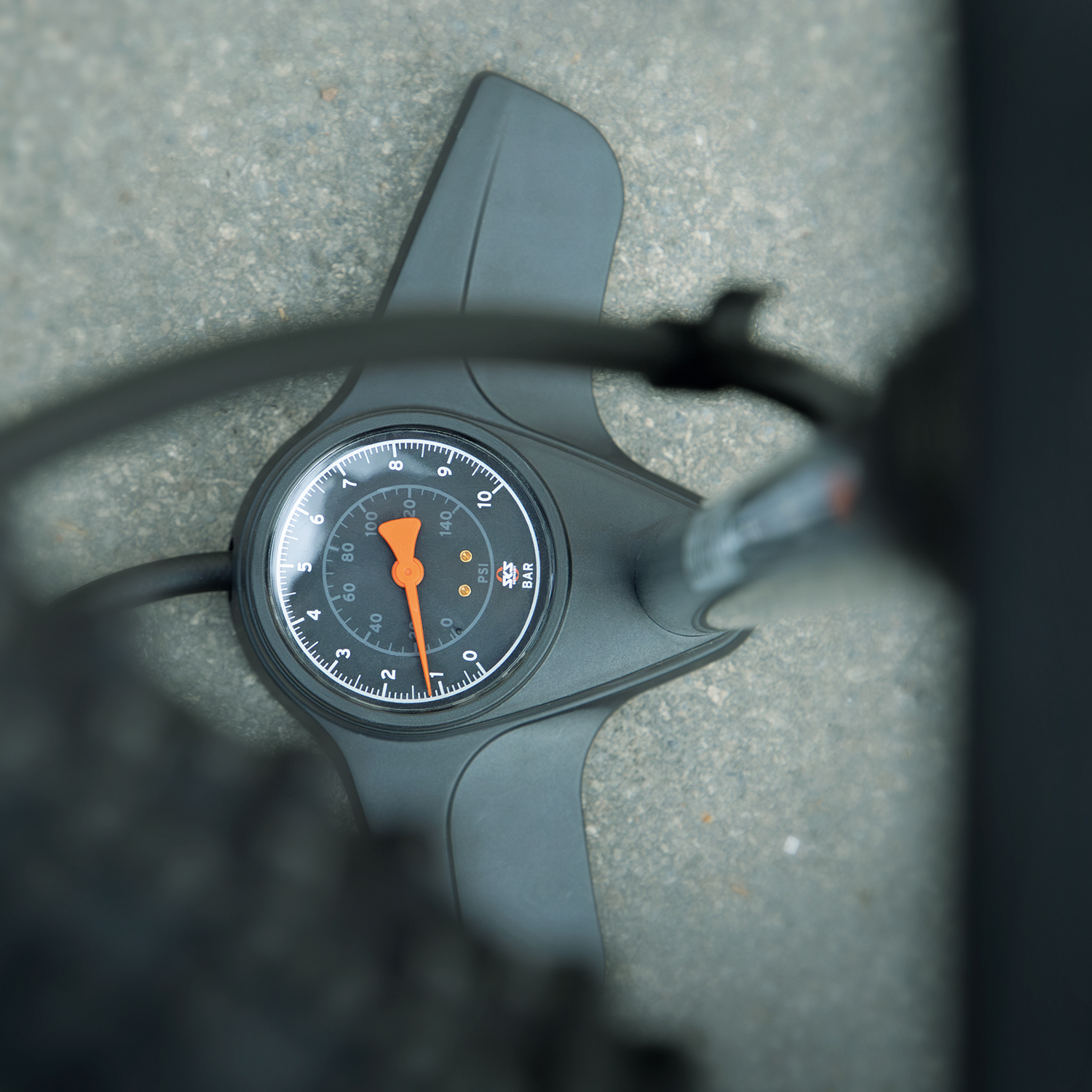 Насос напольный SKS AIRLITE 10.0, цвет Черный